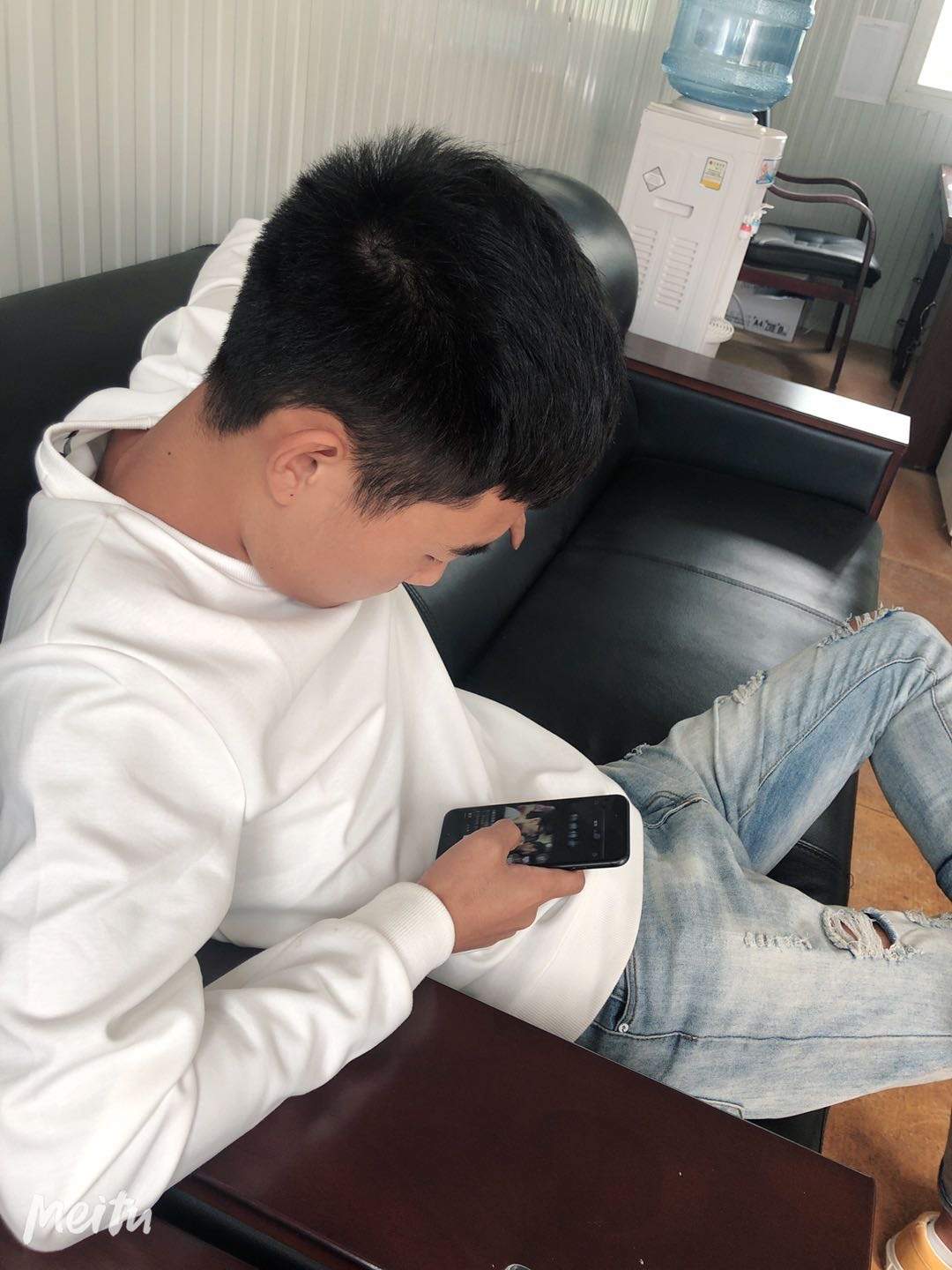 https://assets.gongji58.com/2019-09-27/p6ehfdej841569514431.jpg!medium