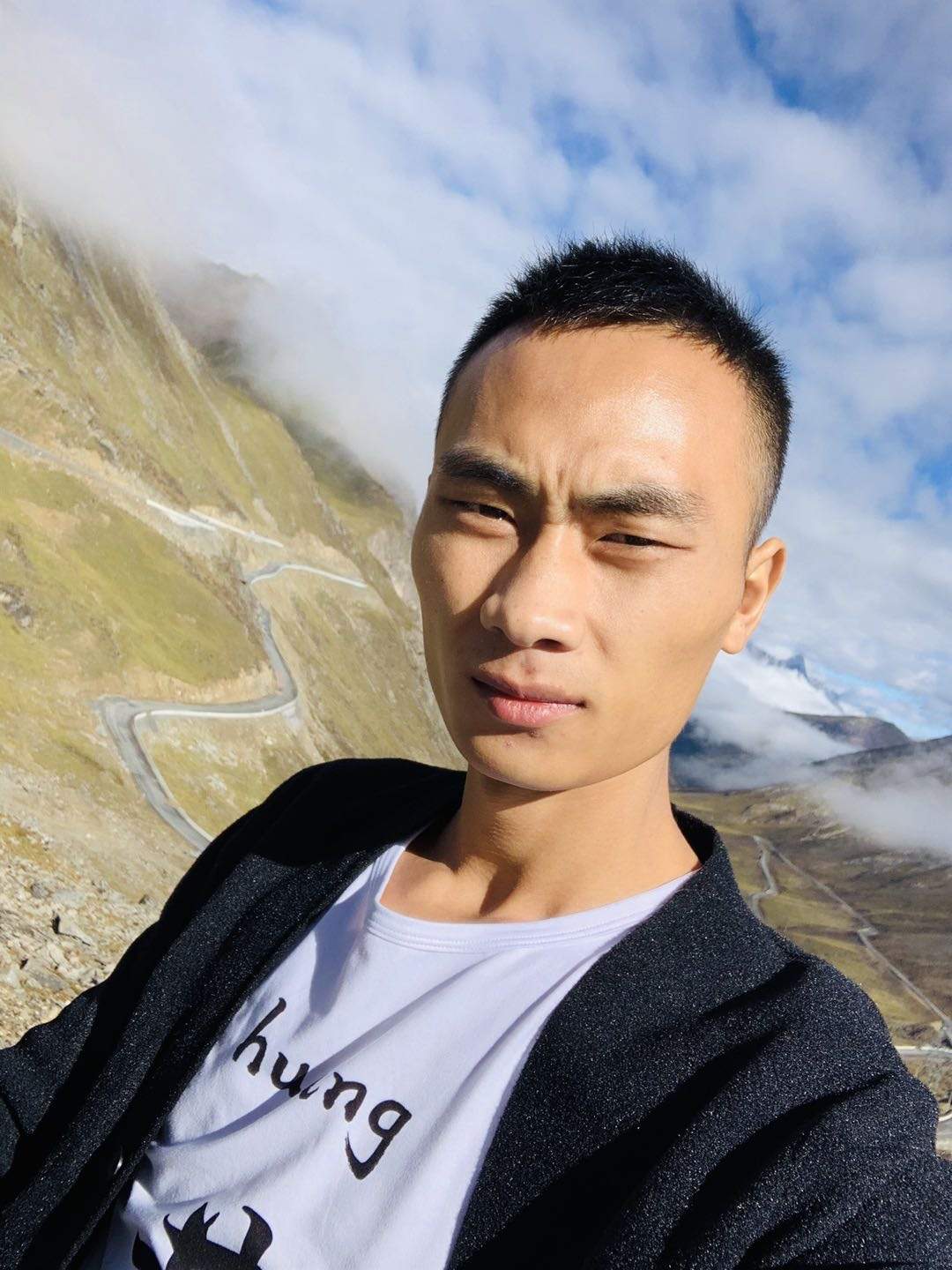 https://assets.gongji58.com/2020-10-12/ghl9idg4p31602465394.jpg!medium