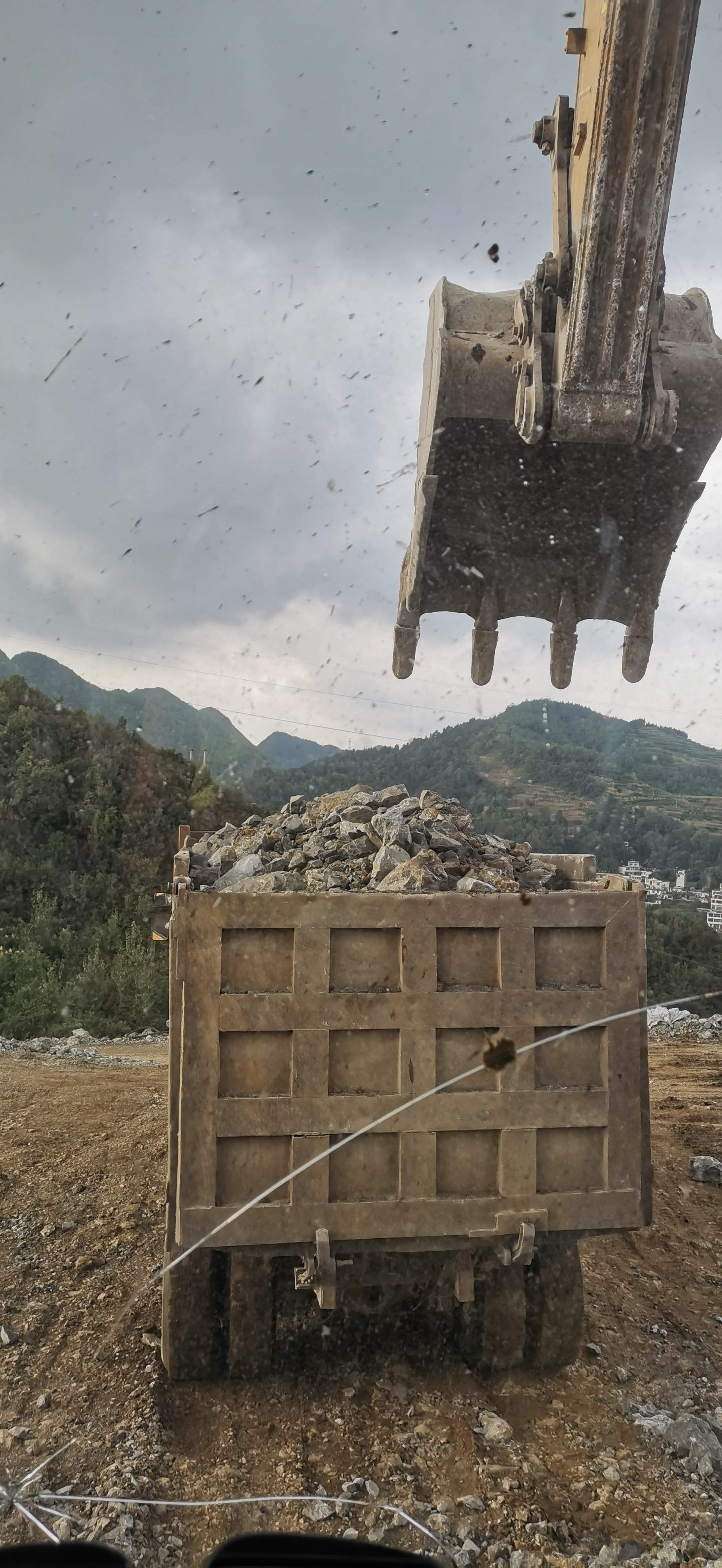 https://assets.gongji58.com/2021-07-28/a4268vmnad1627465611.jpg!medium