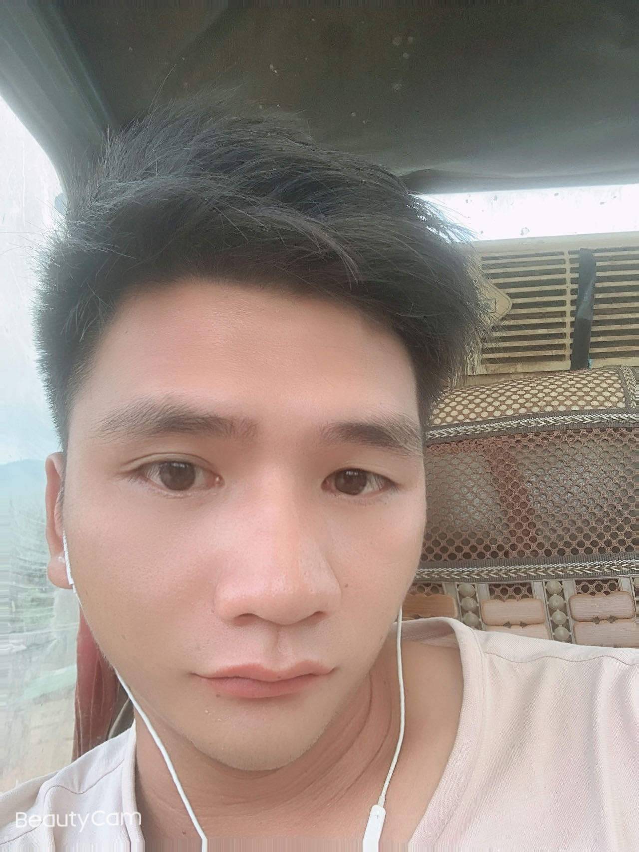 https://assets.gongji58.com/2022-03-10/ygqzzxt78y1646888598.jpg!medium