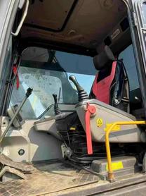 Buy Volvo EC200 D Used Excavator / 5 Used Volvo EC200 D Excavator 2018 Model / 5