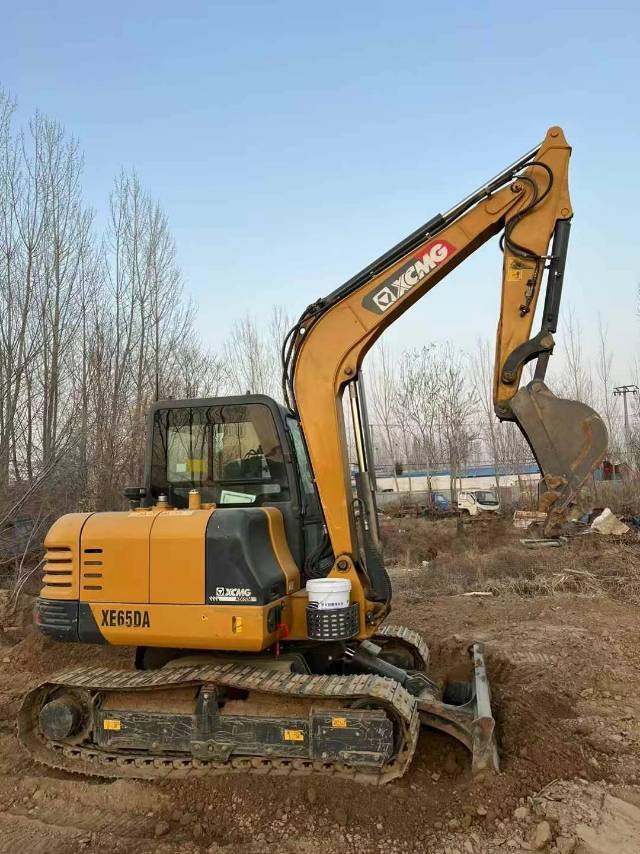 https://assets.gongji58.com/2025-03-28/957678-vammnamcre1743145121.jpg?imageView2/0/w/2560/interlace/1