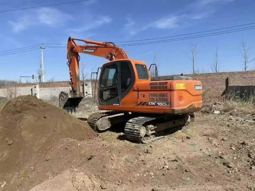 Buy Doosan DX150LC Used Excavator / 2 Used Doosan DX150LC Excavator 2015 Model / 2