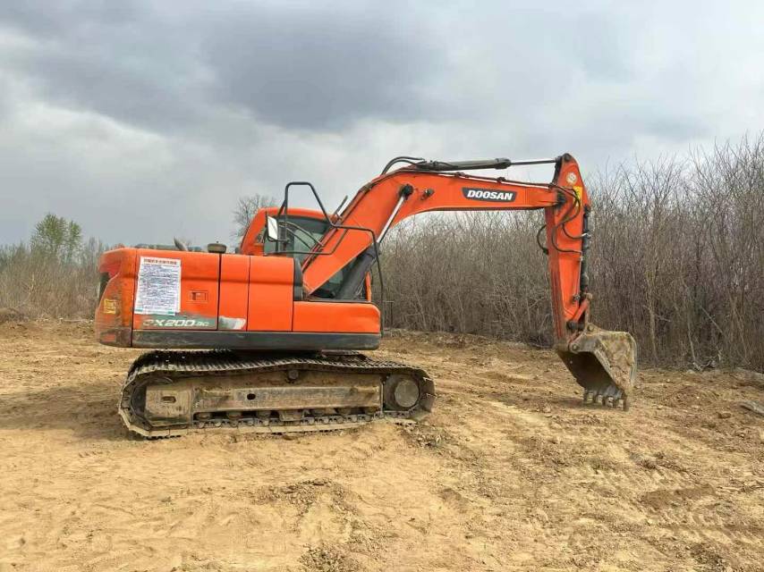 Buy Doosan DX130-9CN Used Excavator / 2 Used Doosan DX130-9CN Excavator 2021 Model / 2