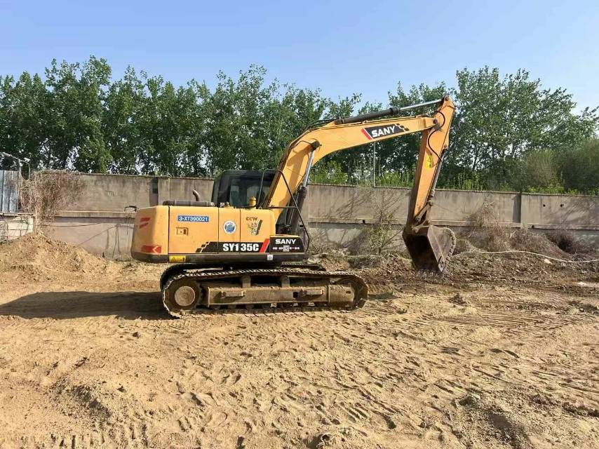 Buy Sany SY135C Used Excavator / 3 Used Sany SY135C Excavator 2019 Model / 3
