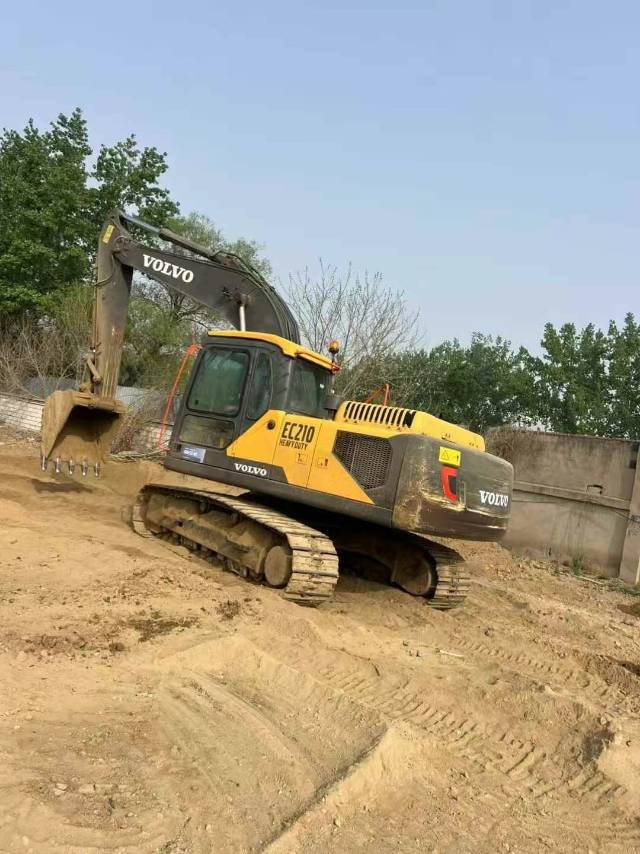 Buy Volvo EC210B Used Excavator / 3 Used Volvo EC210B Excavator 2019 Model / 3