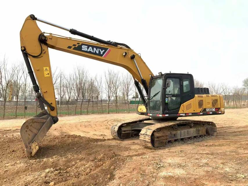 Buy Sany SY205C Used Excavator / 4 Used Sany SY205C Excavator 2021 Model / 4