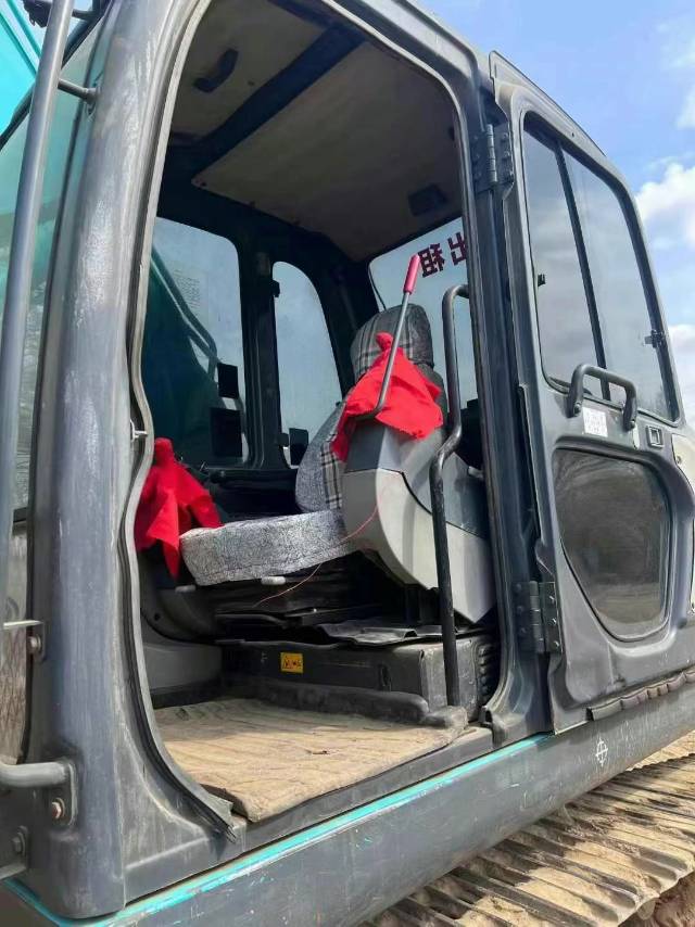 Buy Kobelco SK210LC Used Excavator / 3 Used Kobelco SK210LC Excavator 2018 Model / 3