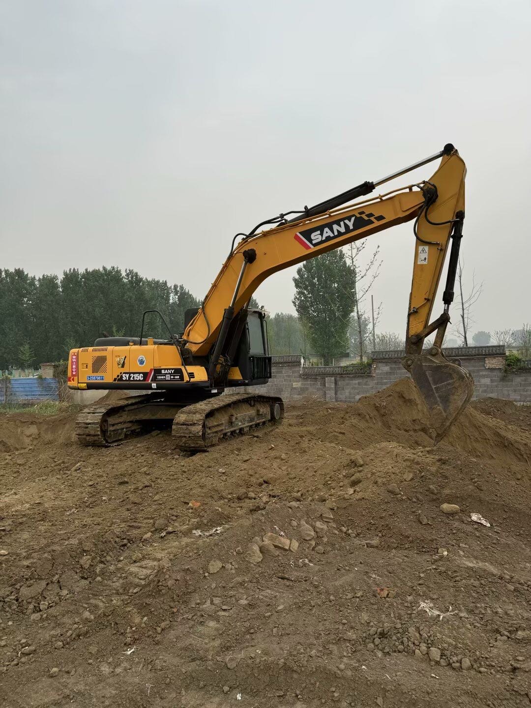Buy Sany SY215C Used Excavator / 4 Used Sany SY215C Excavator 2015 Model / 4
