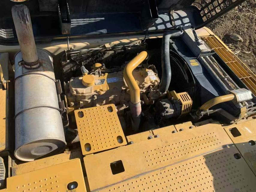 Buy Caterpillar 329D Used Excavator / 8 Used Caterpillar 329D Excavator 2020 Model / 8