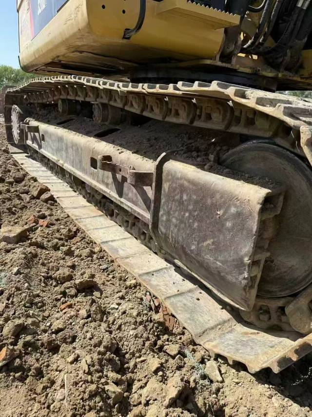 Buy Caterpillar 320D Used Excavator / 9 Used Caterpillar 320D Excavator 2019 Model / 9