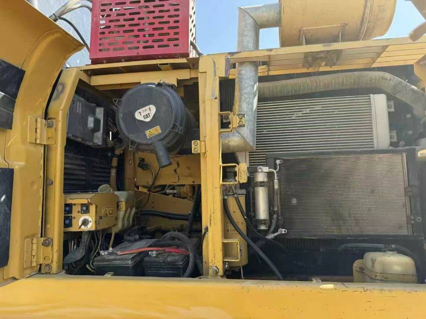 Buy Caterpillar 320D Used Excavator / 8 Used Caterpillar 320D Excavator 2019 Model / 8