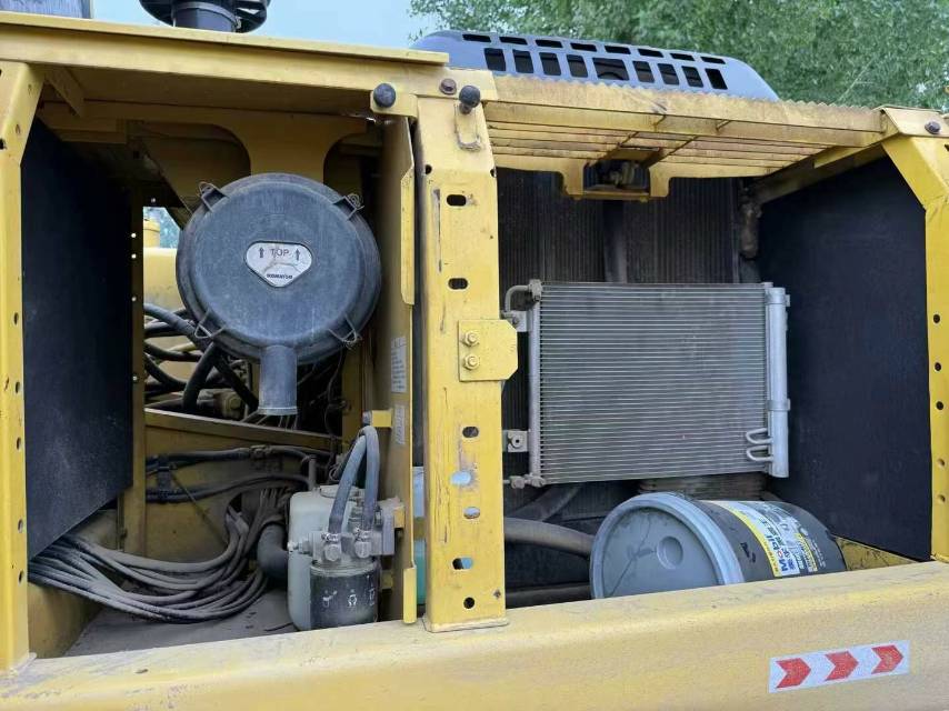 Buy Komatsu PC200LC Used Excavator / 7 Used Komatsu PC200LC Excavator 2020 Model / 7