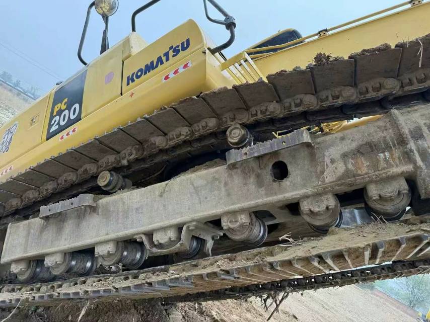 Buy Komatsu PC200LC Used Excavator / 9 Used Komatsu PC200LC Excavator 2020 Model / 9