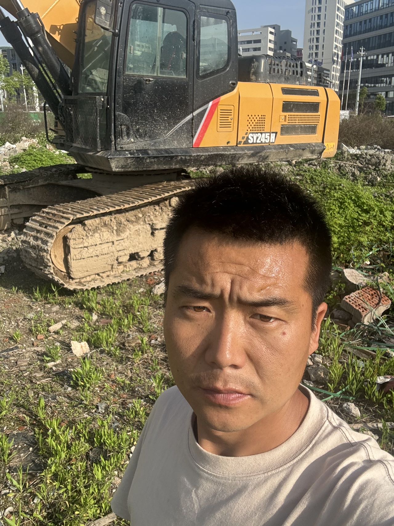 https://assets.gongji58.com/2025-05-06/765276-7xxoqxo3091746538119.jpg?imageView2/0/w/2560/interlace/1