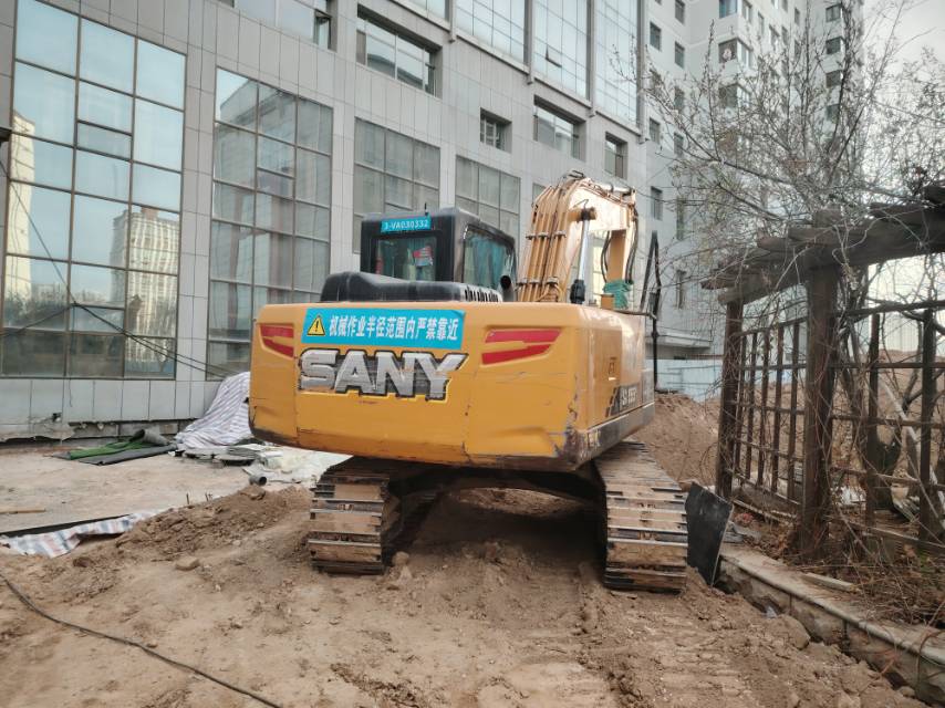 https://assets.gongji58.com/2025-05-07/1503124-r8auo7feq81746581091.jpg?imageView2/0/w/2560/interlace/1