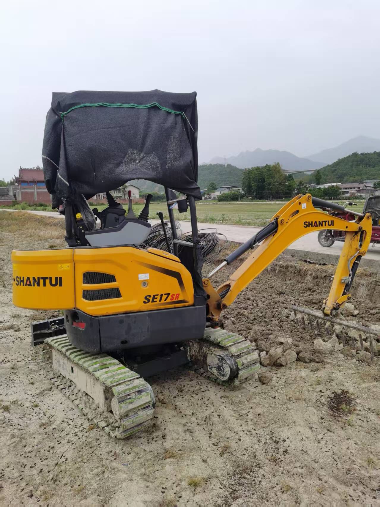 https://assets.gongji58.com/2025-05-27/2067025-ayueln878p1748345126.jpg?imageView2/0/w/2560/interlace/1