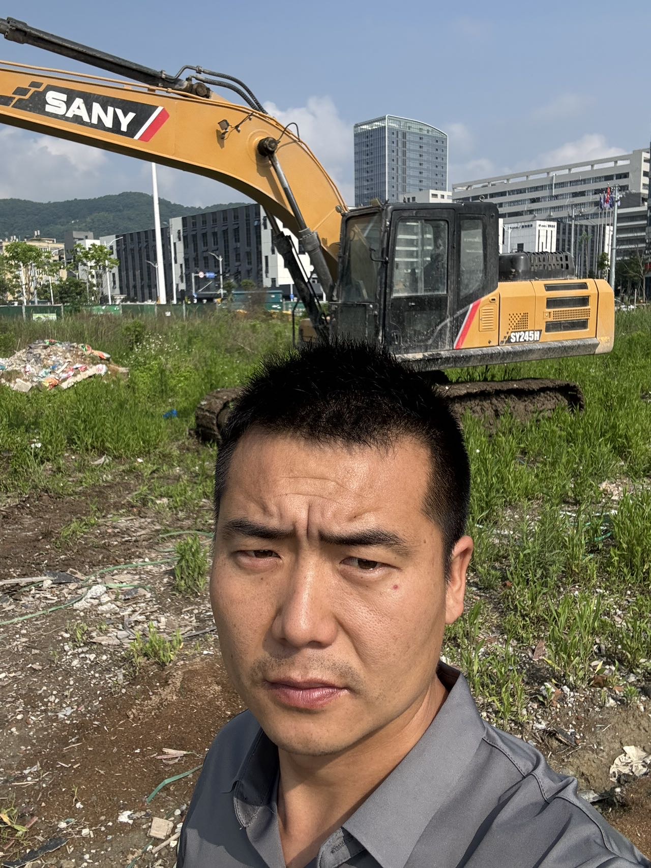 https://assets.gongji58.com/2025-05-27/765276-0w6v8sqfr01748330376.jpg?imageView2/0/w/2560/interlace/1