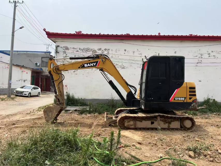 https://assets.gongji58.com/2025-06-14/160120-fyyhdd07lq1749891126.jpg?imageView2/0/w/2560/interlace/1