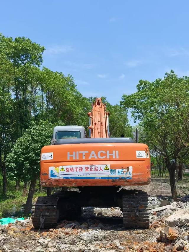 https://assets.gongji58.com/2025-06-22/2159908-j3wqanavtk1750576581.jpg?imageView2/0/w/2560/interlace/1