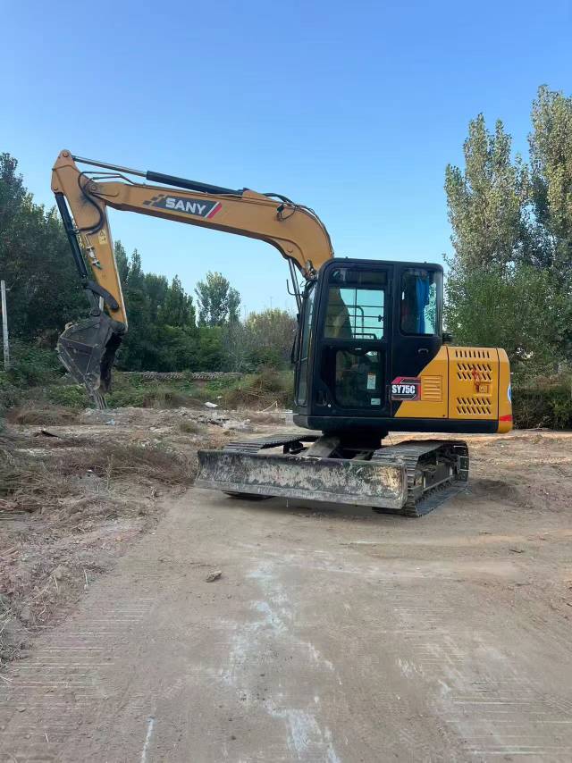 Used Sany SY75C Excavator 2021 Model / 3
