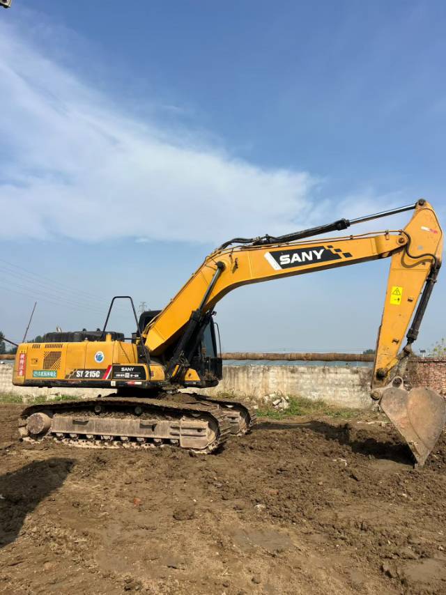Buy Sany SY215C Used Excavator / 3 Used Sany SY215C Excavator 2019 Model / 3