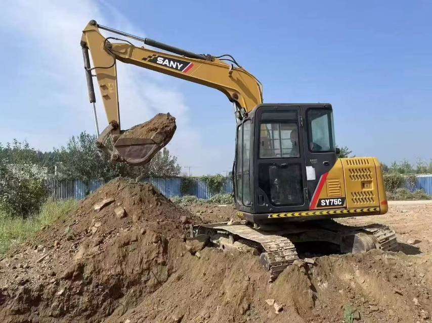 Used Sany SY75C Excavator 2020 Model / 4