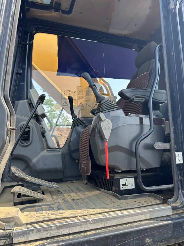 Buy Sany SY215C Used Excavator / 8 Used Sany SY215C Excavator 2017 Model / 8