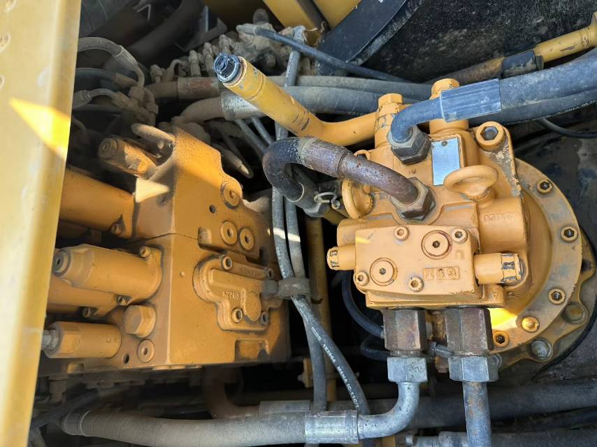 Buy Sany SY215C Used Excavator / 4 Used Sany SY215C Excavator 2017 Model / 4