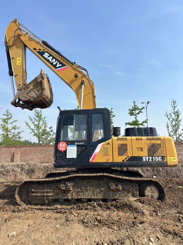 Buy Sany SY215C Used Excavator / 7 Used Sany SY215C Excavator 2017 Model / 7