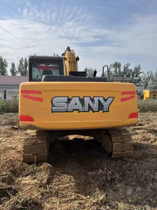 Used Sany SY135C Excavator 2018 Model / 9