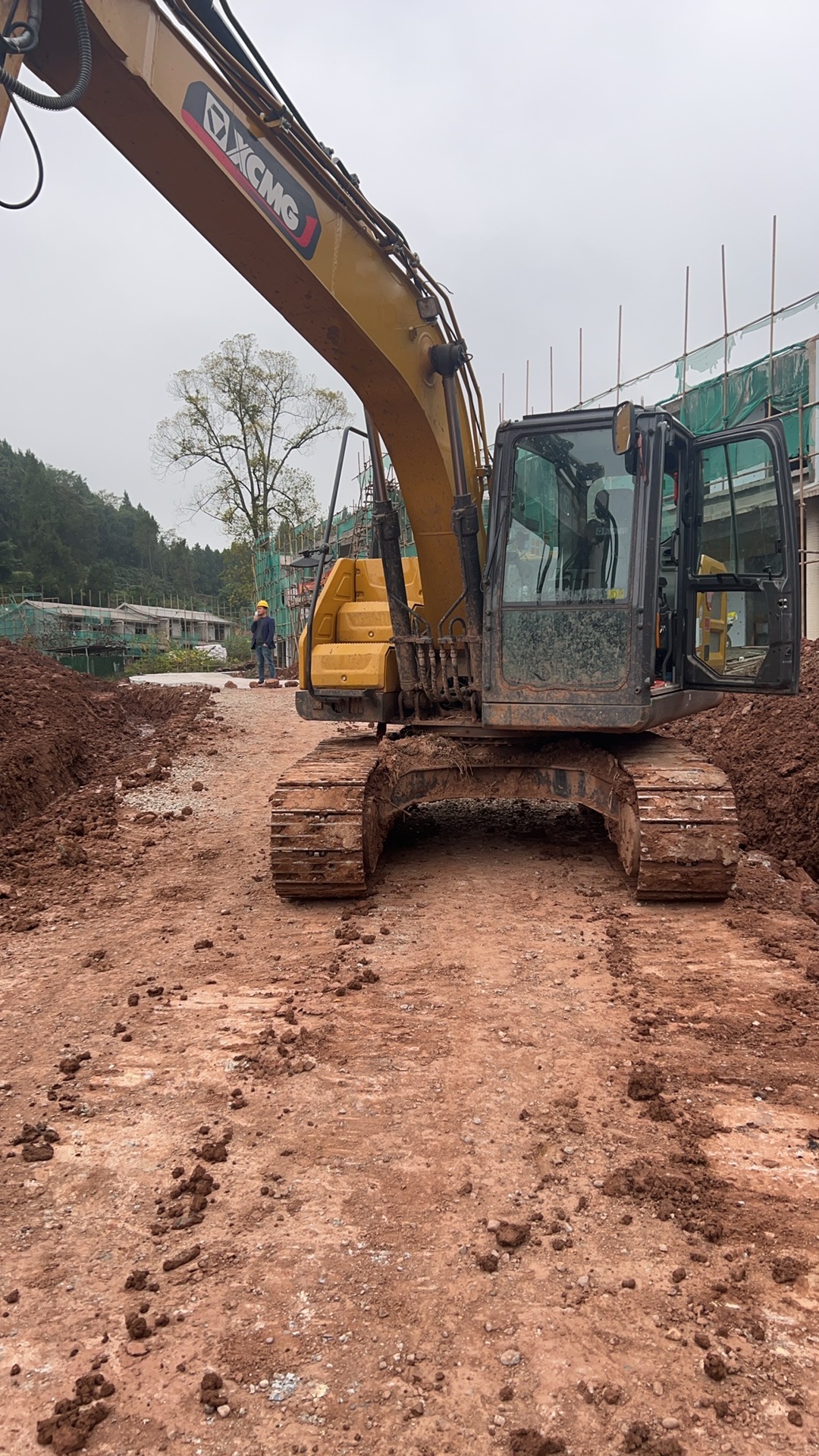 Used XCMG XE135GA Excavator 2022 Model / 11