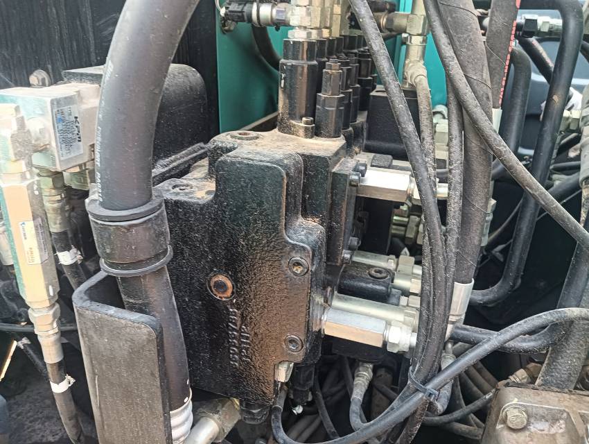 Used Kobelco SK75 Excavator 2014 Model / 6