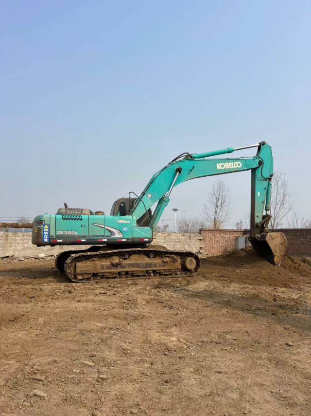 Used Kobelco SK350LC Excavator 2018 Model / 4