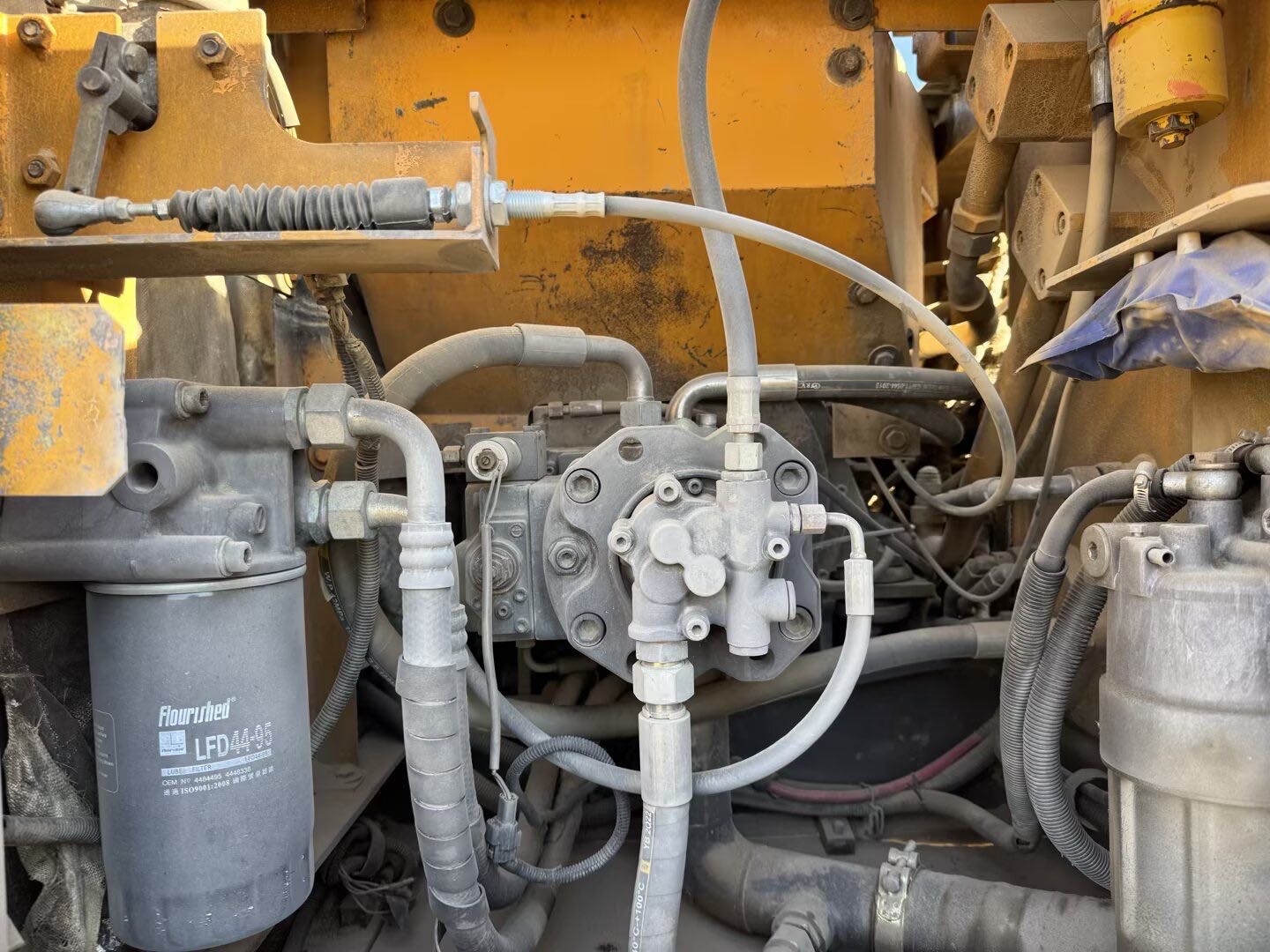 Used Sany SY135C Excavator 2016 Model / 7