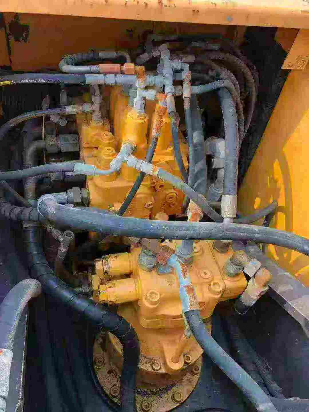 Used Sany SY135C Excavator 2020 Model / 6