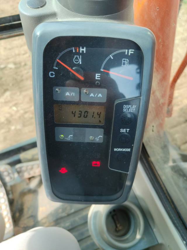 Used Hitachi ZX60 Excavator 2019 Model / 4