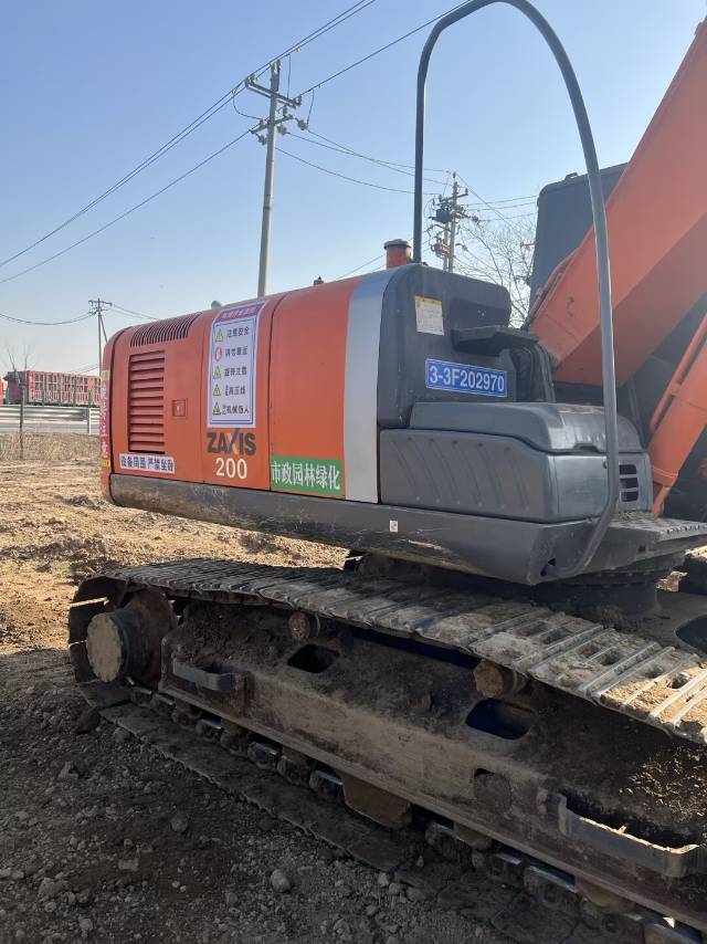 Buy Hitachi ZX200 Used Excavator / 4 Used Hitachi ZX200 Excavator 2017 Model / 4