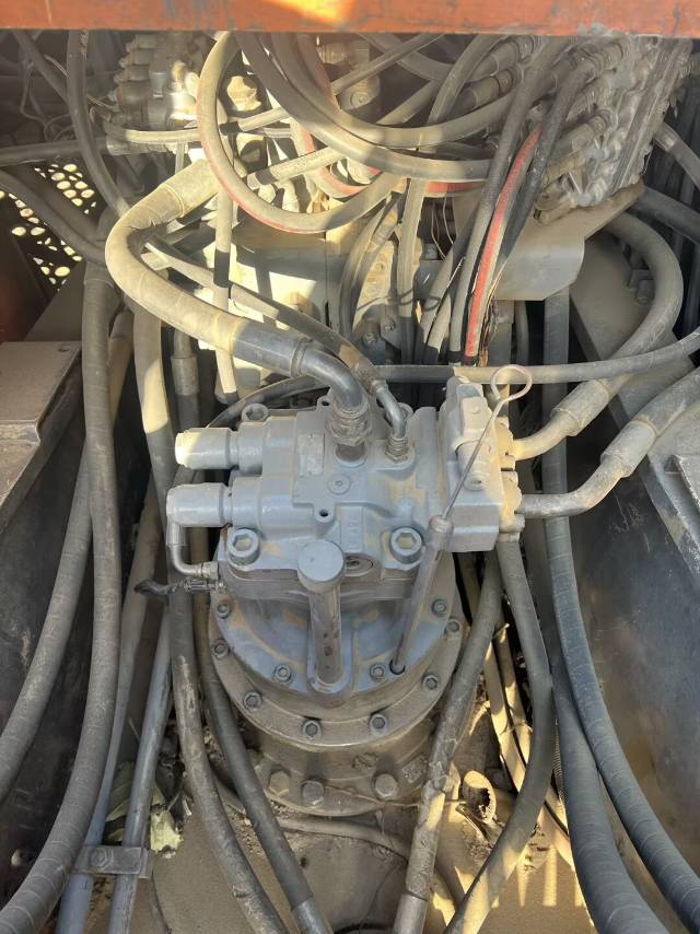 Buy Hitachi ZX200 Used Excavator / 5 Used Hitachi ZX200 Excavator 2017 Model / 5