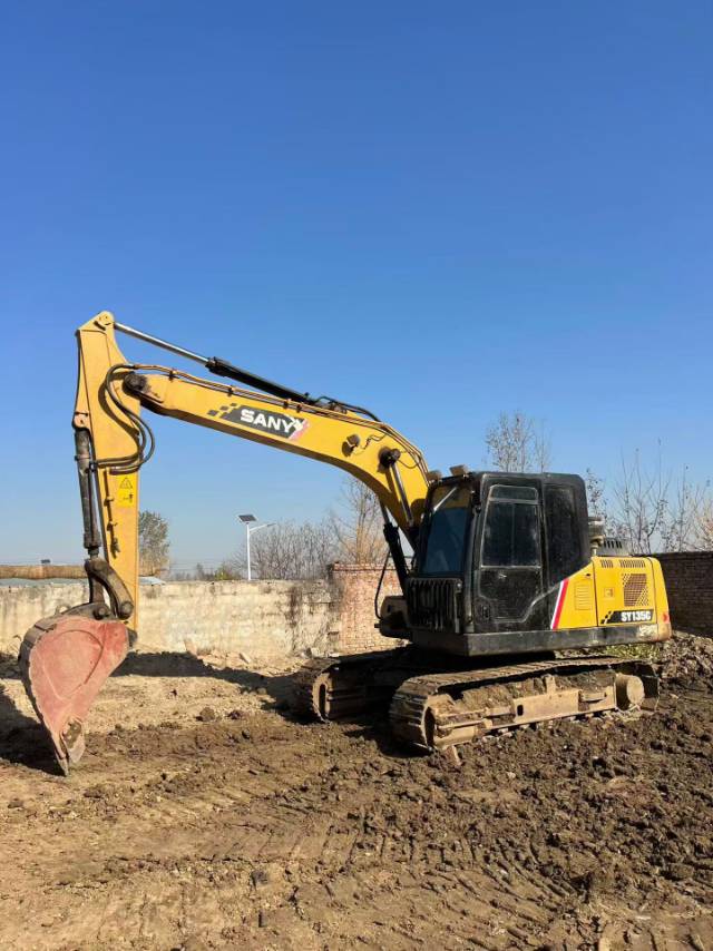 Used Sany SY135C Pro Excavator 2019 Model / 2