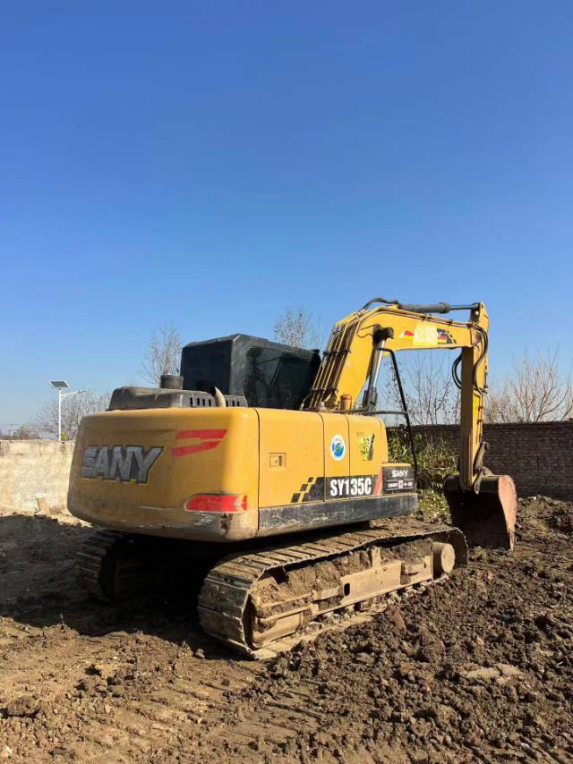 Used Sany SY135C Pro Excavator 2019 Model / 4