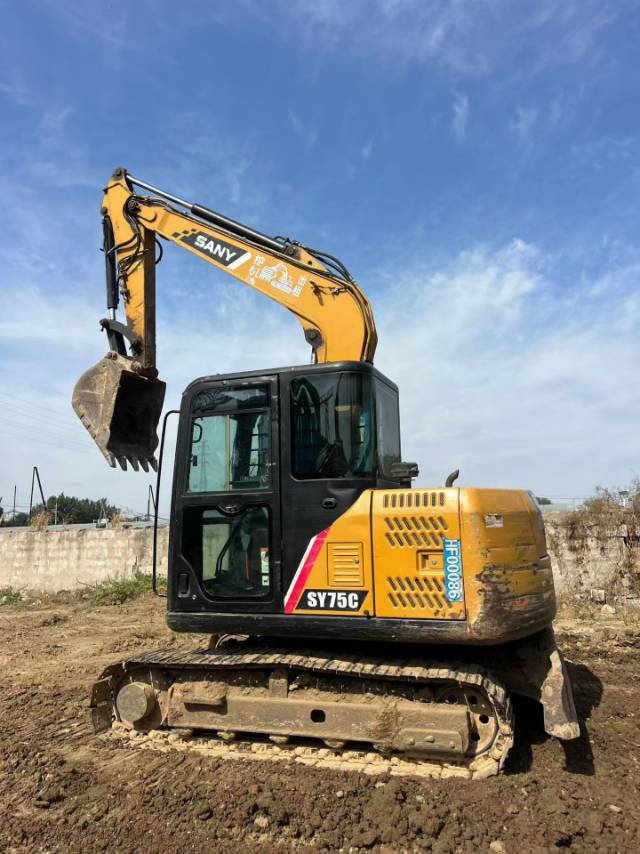 Used Sany SY75C Excavator 2018 Model / 2
