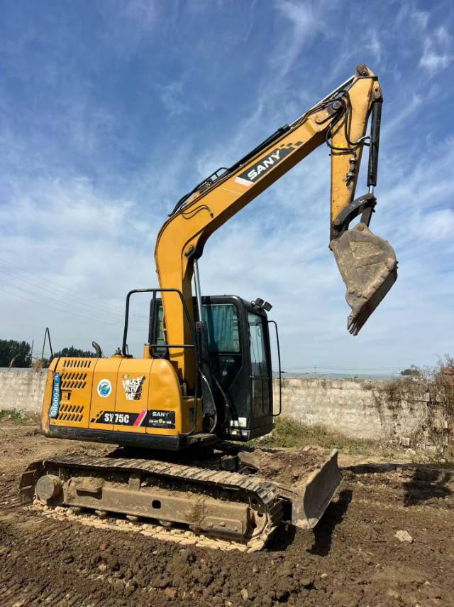 Used Sany SY75C Excavator 2018 Model / 4