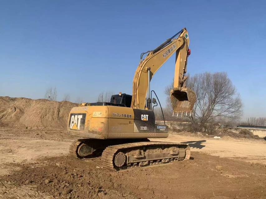 Used Caterpillar 323DL Excavator 2022 Model / 3