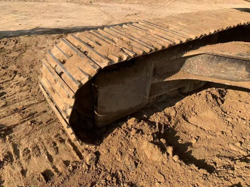 Used Caterpillar 323DL Excavator 2022 Model / 9