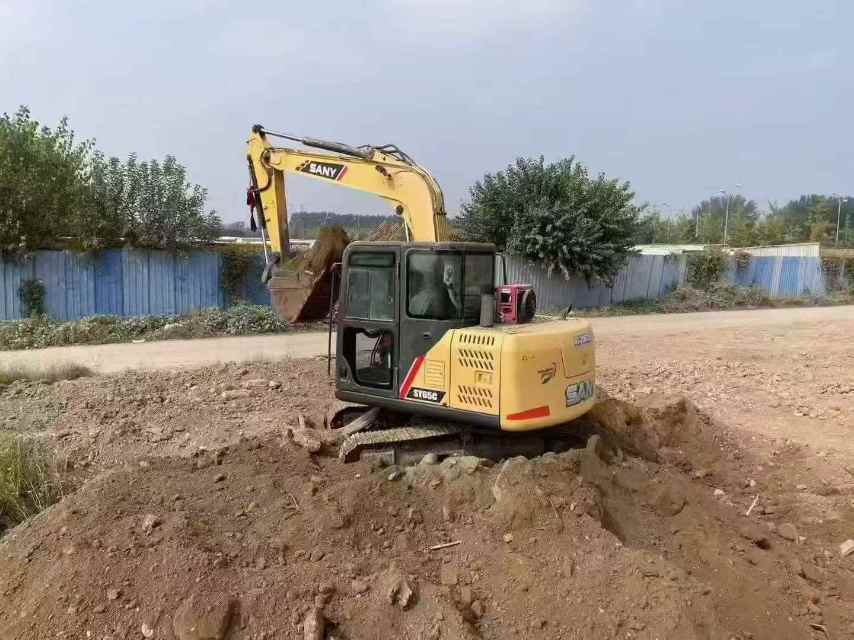Used Sany SY65C Excavator 2020 Model / 3