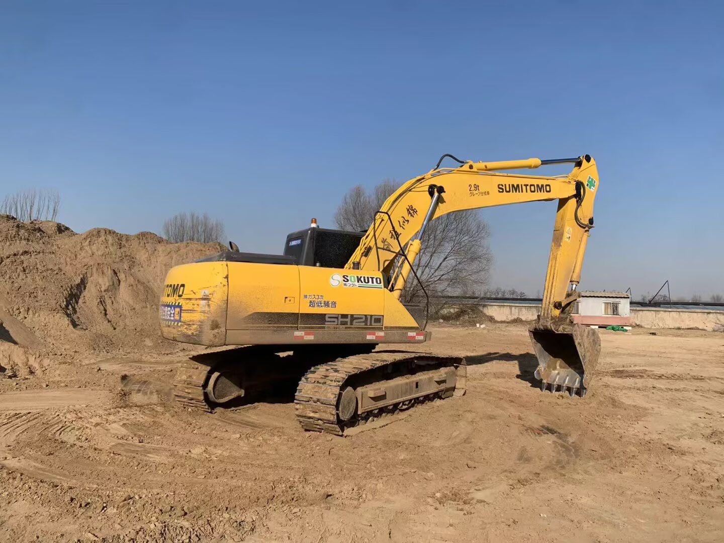 Buy Sumitomo SH210A5 Used Excavator / 4 Used Sumitomo SH210A5 Excavator 2015 Model / 4