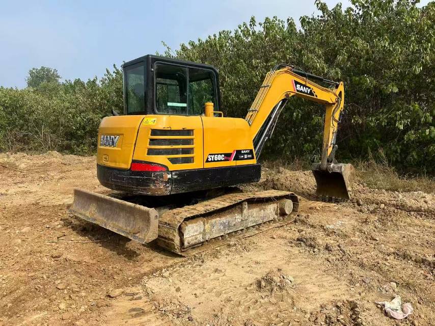 Buy Sany SY60C Pro Used Excavator / 1