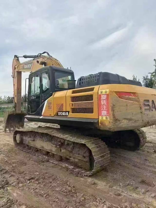 Buy Sany SY245H Used Excavator / 1