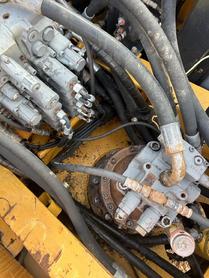 Buy Kato HD820R Used Excavator / 5 Used Kato HD820R Excavator 2013 Model / 5